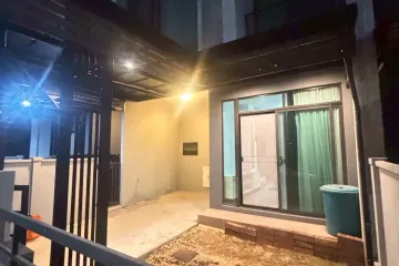 4 Bedroom Townhouse for sale in Grande Pleno Watcharapol - Sukhapiban 5, O Ngoen, Bangkok