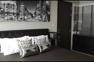 1 Bedroom Condo for rent in Rhythm Sukhumvit 44/1, Phra Khanong, Bangkok near BTS Phra Khanong