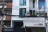 3 Bedroom Townhouse for rent in Silom, Bangkok near BTS Chong Nonsi