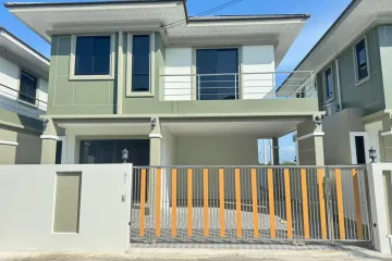 3 Bedroom House for sale in Nong Pla Lai, Chonburi