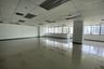 Commercial for sale in Khlong Toei Nuea, Bangkok near MRT Phetchaburi