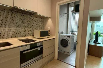 1 Bedroom Condo for rent in The Room Sukhumvit 21, Khlong Toei Nuea, Bangkok near MRT Sukhumvit