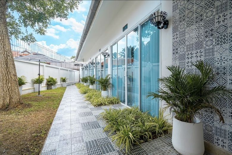 Apartment For Rent