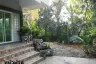 5 Bedroom House for sale in Saphan Sung, Bangkok