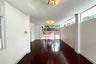 House for rent in Khlong Toei Nuea, Bangkok near MRT Sukhumvit