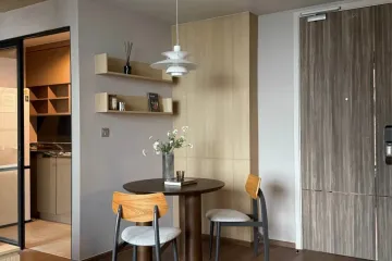 1 Bedroom Condo for rent in Ideo Q Sukhumvit 36, Khlong Tan, Bangkok near BTS Thong Lo