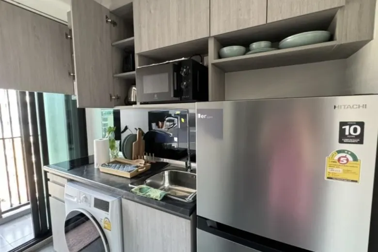 1 Bedroom Condo For Rent