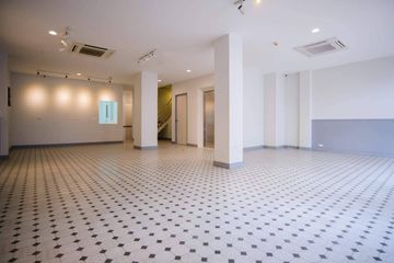 5 Bedroom Commercial for rent in Phra Khanong Nuea, Bangkok near BTS Phra Khanong