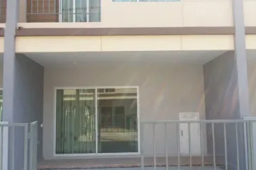 3 Bedroom Townhouse for sale in Villette Lite Pattanakarn 38, Suan Luang, Bangkok