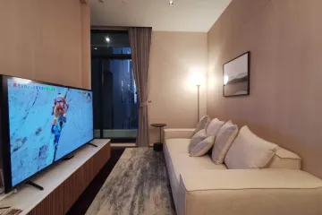 1 Bedroom Condo for rent in The Diplomat 39, Khlong Tan Nuea, Bangkok near BTS Phrom Phong