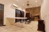 4 Bedroom Townhouse for rent in Lumpini, Bangkok near BTS Ploen Chit