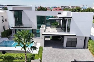 5 Bedroom Villa for sale in Tha Raeng, Bangkok