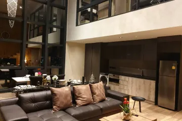1 Bedroom Condo for rent in The Lofts Asoke, Khlong Toei Nuea, Bangkok near MRT Phetchaburi