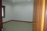 3 Bedroom Townhouse for sale in Baan Silarom, Samet, Chonburi