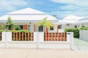 3 Bedroom Villa for rent in Baan Klang Muang 88, Thap Tai, Prachuap Khiri Khan