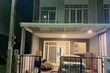 3 Bedroom Townhouse for sale in Q District Suksawat-Wongwaen Rama 3, Bang Chak, Samut Prakan