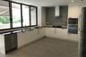 3 Bedroom Apartment for rent in Charan Mansion, Khlong Toei Nuea, Bangkok near MRT Sukhumvit