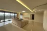 3 Bedroom Apartment for rent in Peng Seng Mansion, Lumpini, Bangkok near BTS Ratchadamri