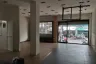 4 Bedroom Townhouse for rent in Silom, Bangkok near BTS Surasak