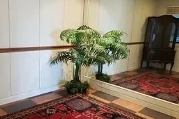 2 Bedroom Condo for Sale or Rent in Baan Prompong, Khlong Tan Nuea, Bangkok