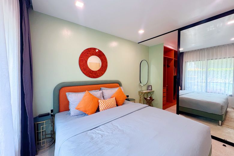 1 Bedroom Condo