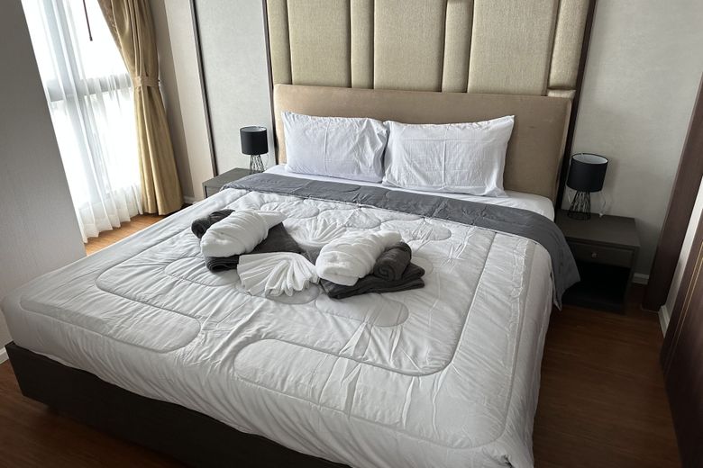 1 Bedroom Condo