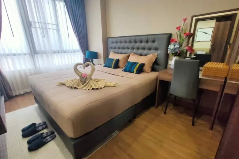 1 Bedroom Condo For Rent