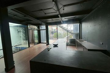 Commercial for rent in Bang Chak, Bangkok near BTS Punnawithi