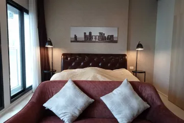 1 Bedroom Condo for rent in Noble Ploenchit, Lumpini, Bangkok near BTS Ploen Chit