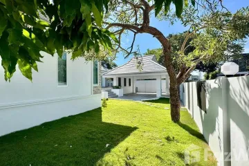 3 Bedroom Villa for sale in Impress House Village, Nong Prue, Chonburi