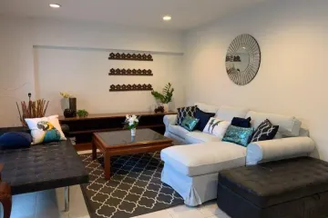 3 Bedroom Townhouse for rent in Kiarti Thanee City Mansion, Khlong Toei Nuea, Bangkok near BTS Asoke