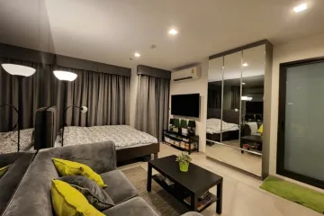 Condo for sale in Rhythm Sukhumvit 36-38, Khlong Tan, Bangkok near BTS Thong Lo