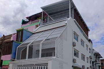 5 Bedroom Townhouse for Sale or Rent in Bang Bamru, Bangkok