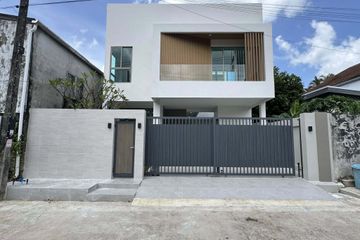 4 Bedroom Villa for sale in Baan Golf Land View, Kathu, Phuket