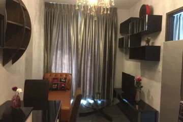 1 Bedroom Condo for rent in Edge Sukhumvit 23, Khlong Toei Nuea, Bangkok near BTS Asoke