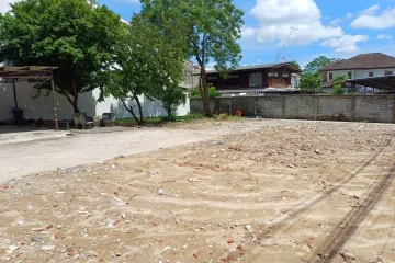 Land for sale in Bang Chak, Bangkok near BTS Punnawithi
