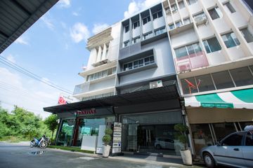 6 Bedroom Townhouse for sale in Samrong Nuea, Samut Prakan near BTS Samrong