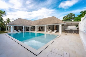 4 Bedroom Villa for sale in Rawai, Phuket
