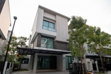 4 Bedroom House for rent in Baan Ekkamai, Phra Khanong Nuea, Bangkok