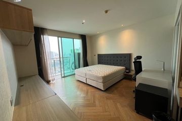 2 Bedroom Condo for sale in Sky Walk Condominium, Phra Khanong Nuea, Bangkok near BTS Phra Khanong