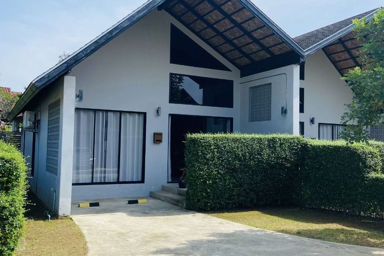 2 Bedroom Townhouse For Rent