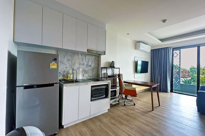 1 Bedroom Condo For Rent