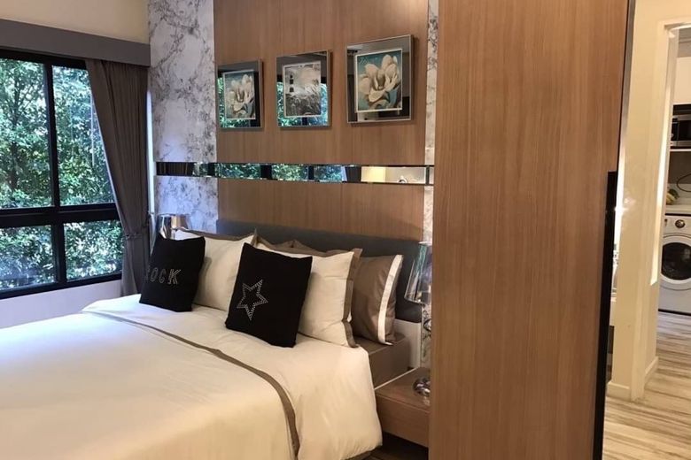 1 Bedroom Condo