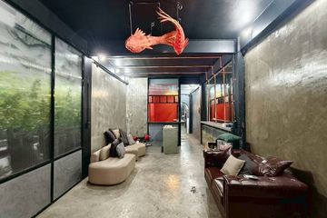 5 Bedroom Townhouse for rent in Silom, Bangkok near BTS Chong Nonsi