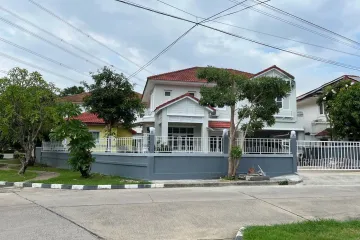 3 Bedroom House for rent in Perfect Place Kheha Romklao 64, Khlong Song Ton Nun, Bangkok