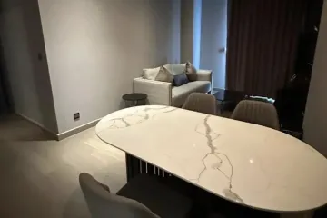 2 Bedroom Condo for rent in The Esse at Singha Complex, Bang Kapi, Bangkok near MRT Phetchaburi