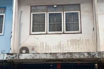 3 Bedroom Townhouse for sale in Bang Mot, Bangkok