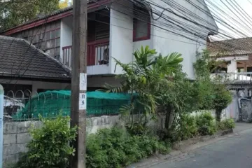Land for sale in Khlong Tan Nuea, Bangkok
