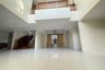 5 Bedroom House for Sale or Rent in Narasiri Pattanakarn-Srinakarin, Suan Luang, Bangkok near MRT Khlong Kalantan