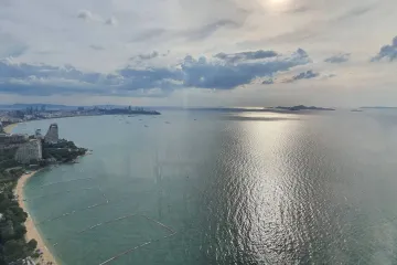 Condo for sale in Arom Wongamat, Na Kluea, Chonburi